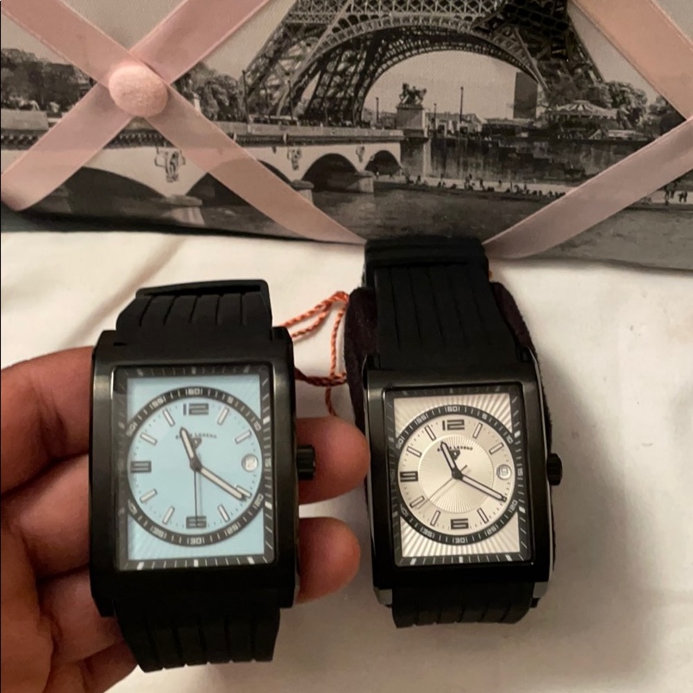 Men’s Swiss Watch w/ Silicone Strap - Picture 2 of 4